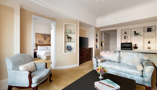River Wing Horizon Suite 1 King