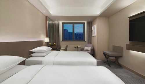 Twin Beds Club