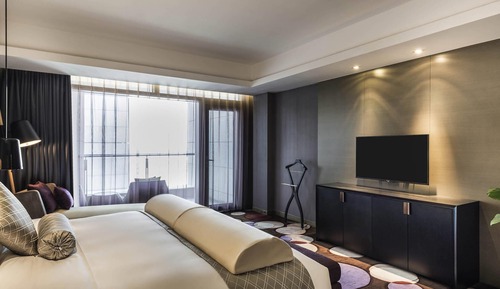 Deluxe Suite, 1 King Bed
