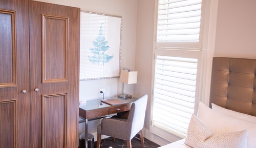 Deluxe Family Room