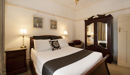Luxury Apartment, 2 Bedrooms, Balcony