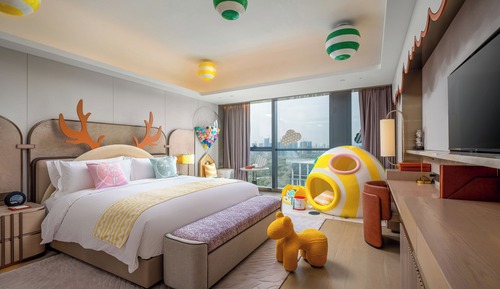 Classic Room, 1 King Bed (Kids Theme)