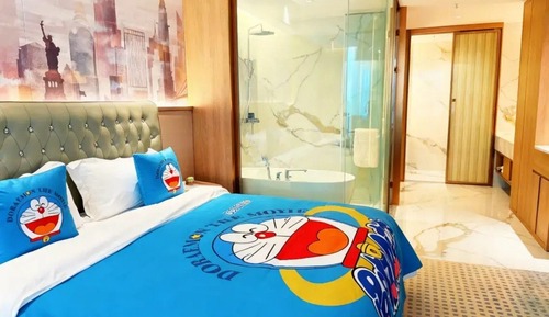 Family Twin Room, City View