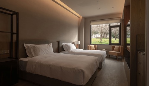 Basic Twin Room, Hill View