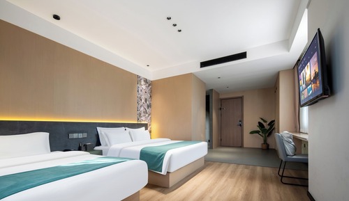 Basic Twin Room, Courtyard View