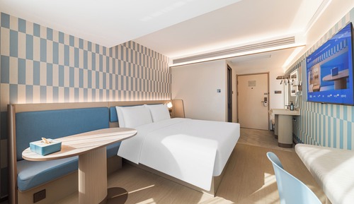 Superior Double Room, City View