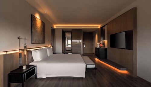Superior Double Room, Partial Lake View