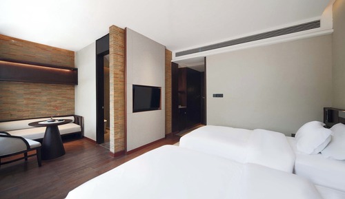 Standard Twin Room, Balcony, Garden View