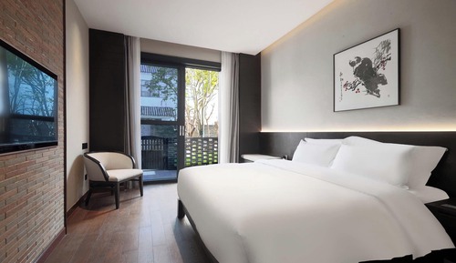 Superior Double Room, Garden View