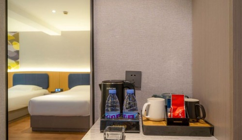 Basic Twin Room