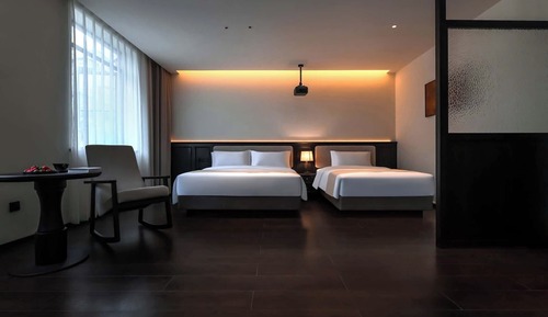 Family Twin Room, City View