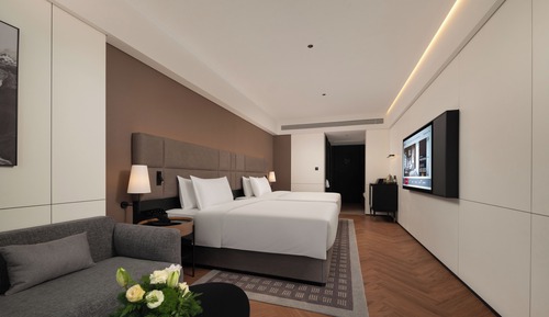 Superior Double Room, City View