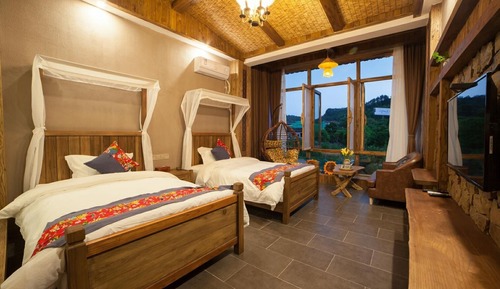 Standard Twin Room, 2 Double Beds, Non Smoking, Hill View