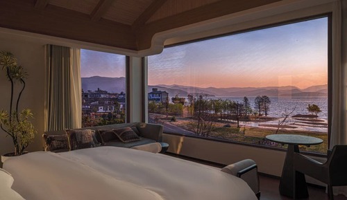 Deluxe Double Room, Lake View