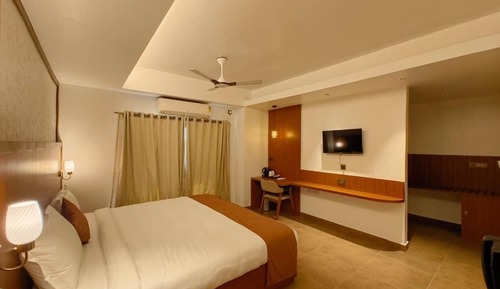 Executive Double Room, Balcony, City View