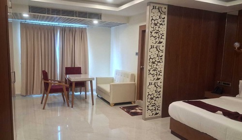 Premium Room, City View