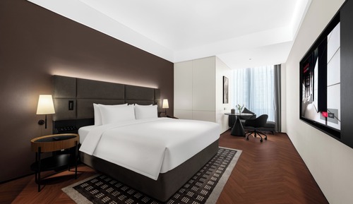 Superior Double Room, City View