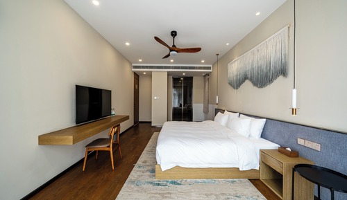 Family Villa, Mountain View