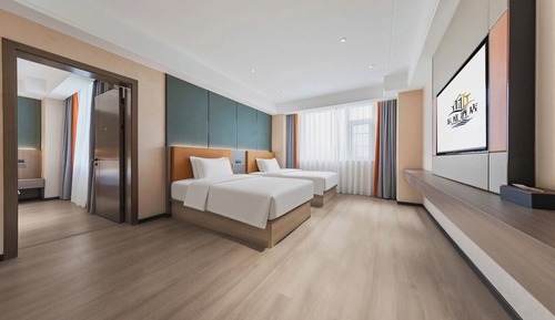 Family Suite, City View