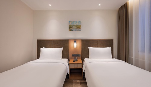 Basic Double Room