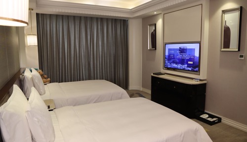 Comfort Twin Room, 2 Double Beds, Mountain View