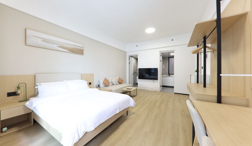 Executive Double Room, City View