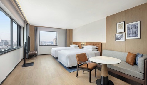 Premier Room, 2 Queen Beds, City View