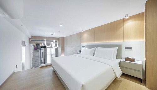 Family Duplex, City View