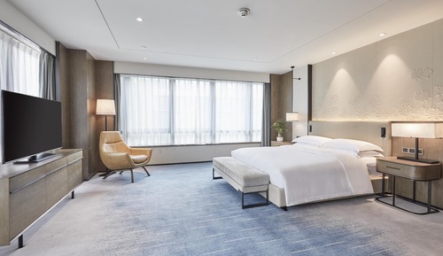 King Ambassador Suite