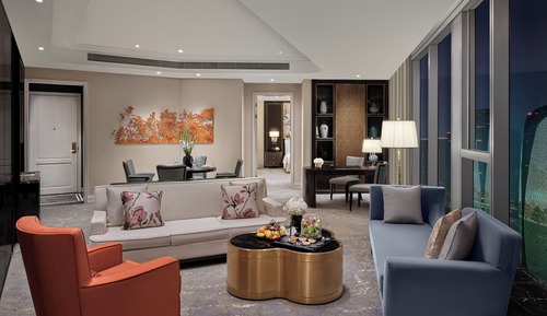Waldorf Astoria Twin tower view Suite