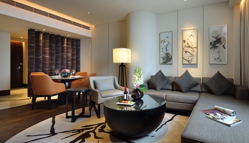 1 King Bed 1 Bedroom Suite