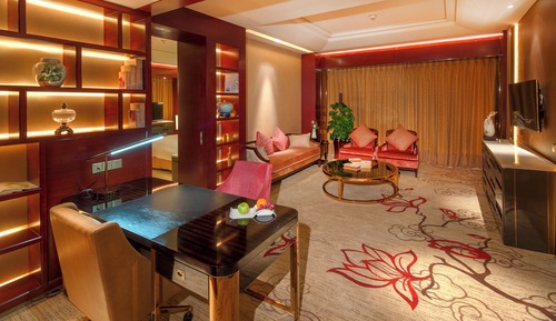 Business Suite with Garden View