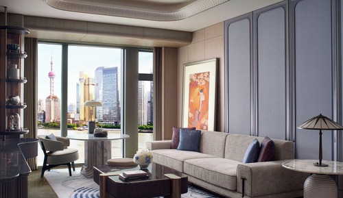 John Jacob Astor Bund View Suite