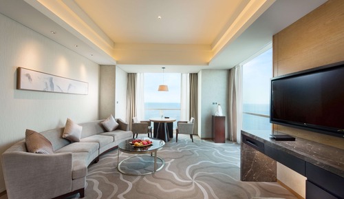 Suite, 1 King Bed, Sea View (With Intelligent Toilet)