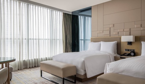 Executive Deluxe Twin Beds Room