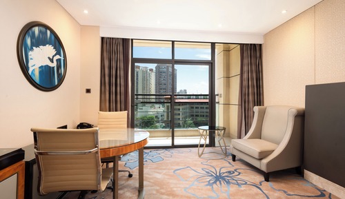 Deluxe Room, 1 King Bed, Non Smoking, City View