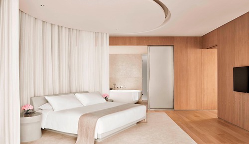 Ocean Front Loft Suite