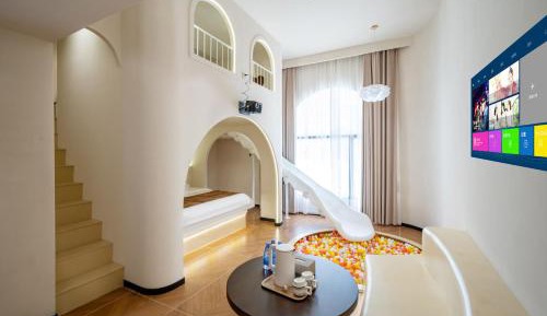 Family Room with Sea View