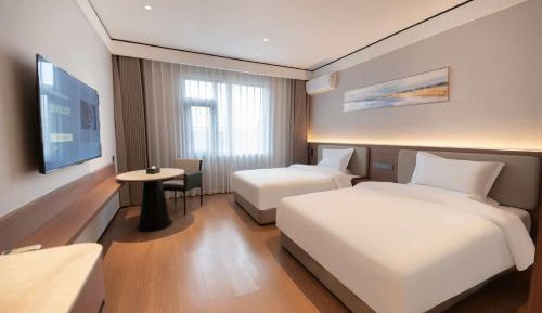 Twin Room with Private Bathroom