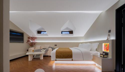 Double Room with Balcony and Sea View