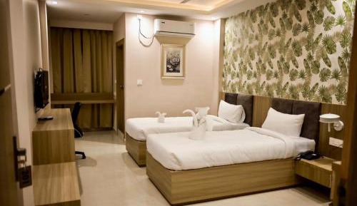 Small Twin Room
