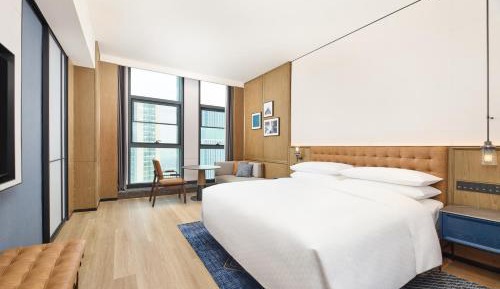 Selected King Room with City View