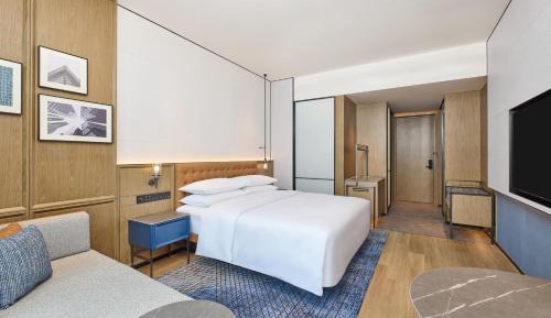 Comfort King Room