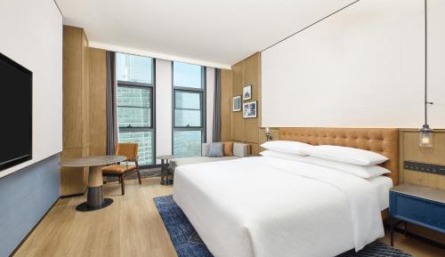 King Room with City View
