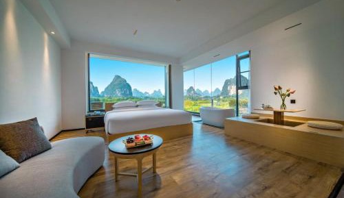 Double Room with Mountain View