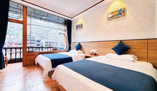 Quadruple Room with Balcony