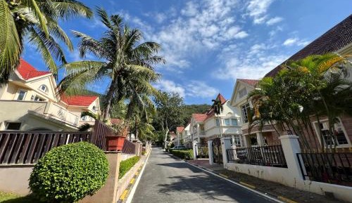 Deluxe Villa