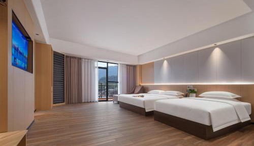 Twin Room with Balcony