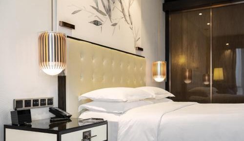 King Guest Room