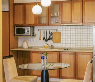One-Bedroom Deluxe Suite